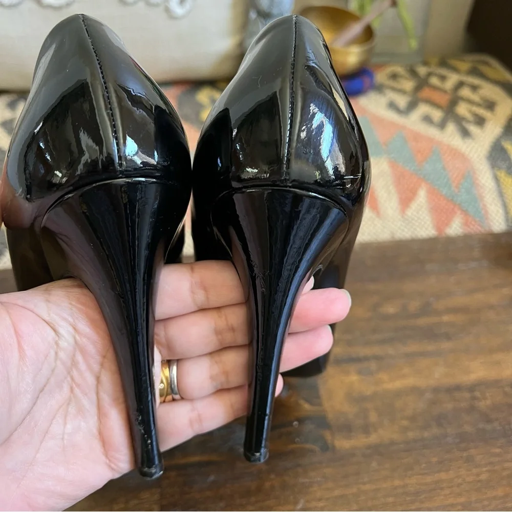 Balenciaga Slash Slanted Heel $675 Pointed Toe Patent Leather Pumps EU37.5